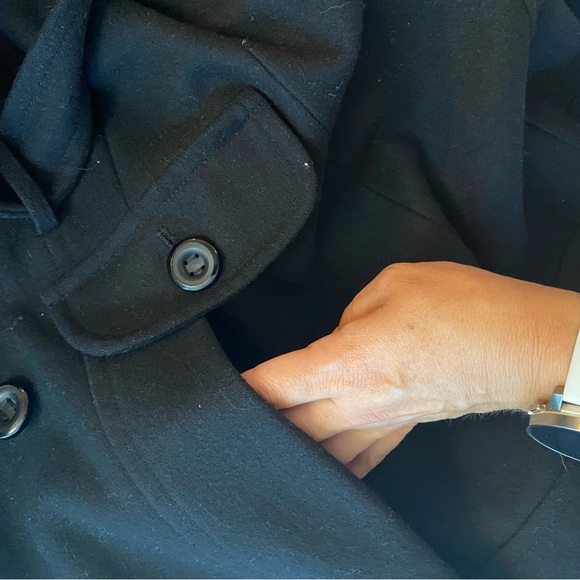 Guess wool pea coat - belted and skirted - Picture 7 of 9